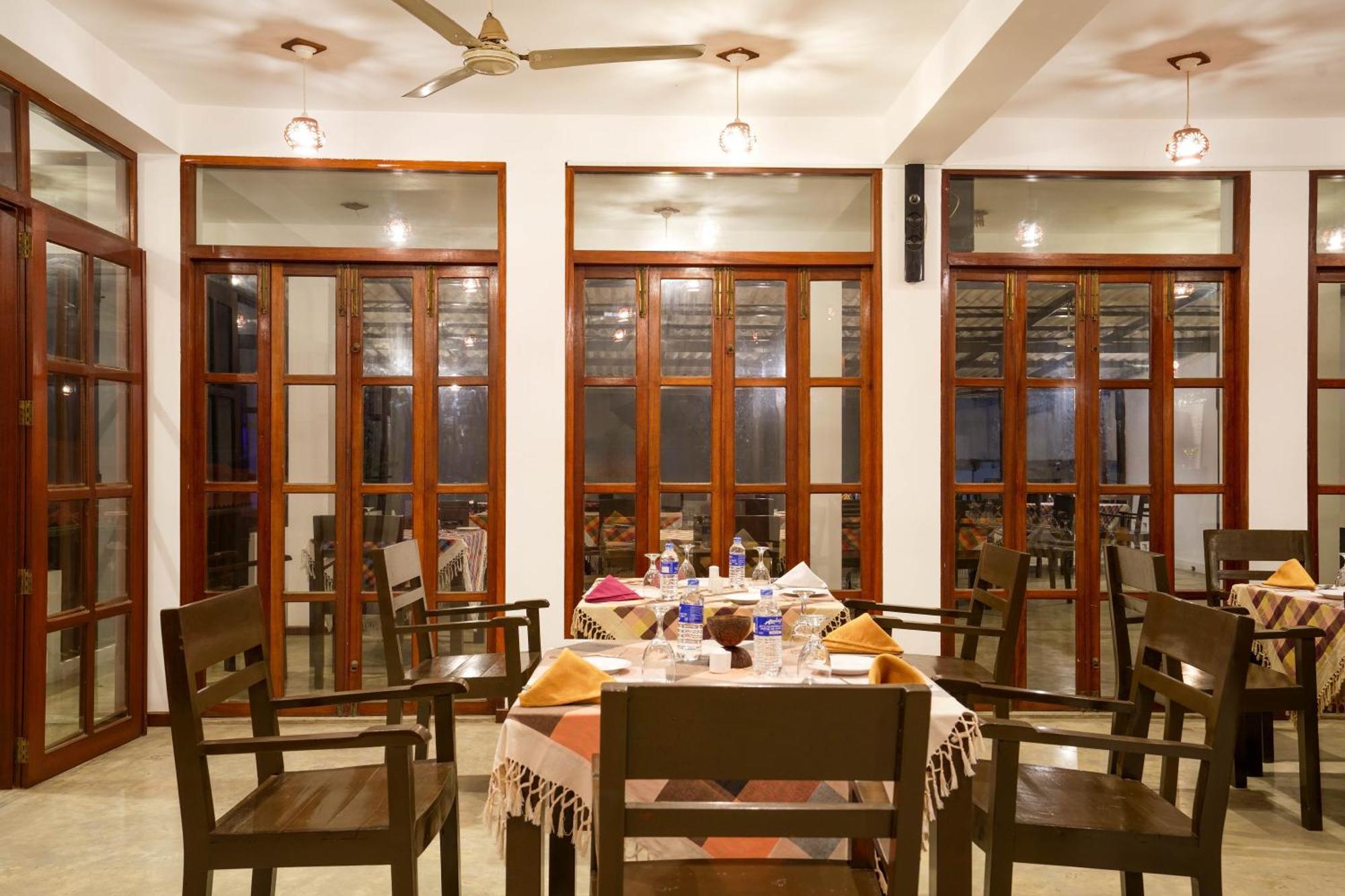 Hotel Silan Mo Mirissa Εξωτερικό φωτογραφία