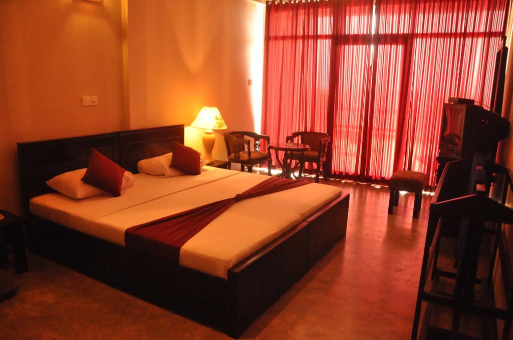 Hotel Silan Mo Mirissa Εξωτερικό φωτογραφία